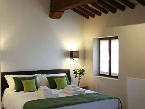 La Posa Degli Agri Bed & Breakfast 4*
